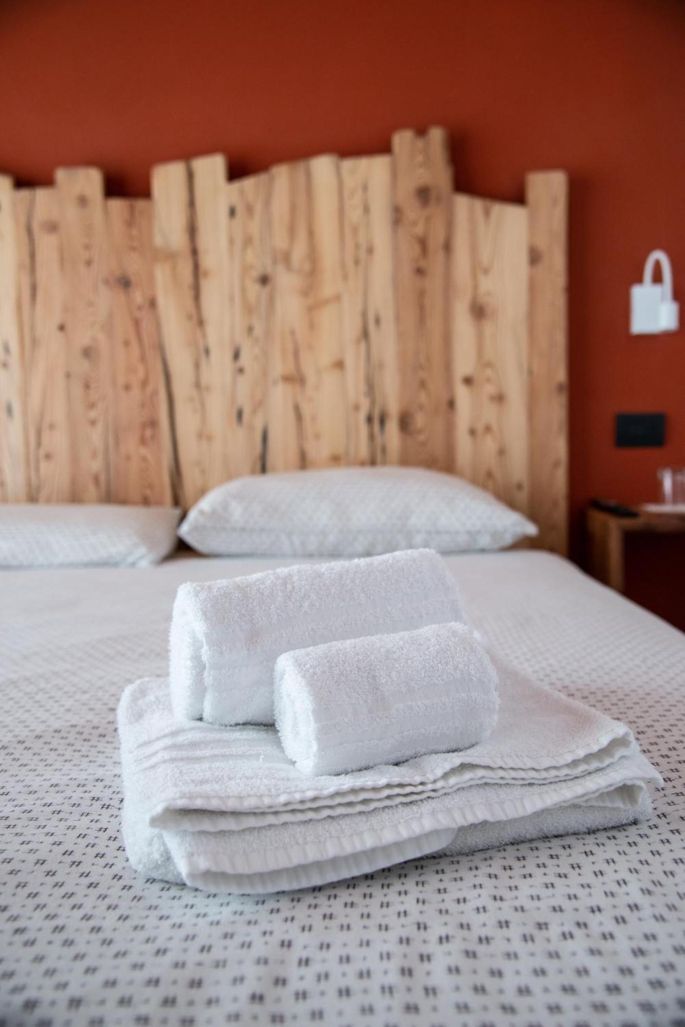 La Lesivera Bed And Breakfast Tione di Trento Luaran gambar